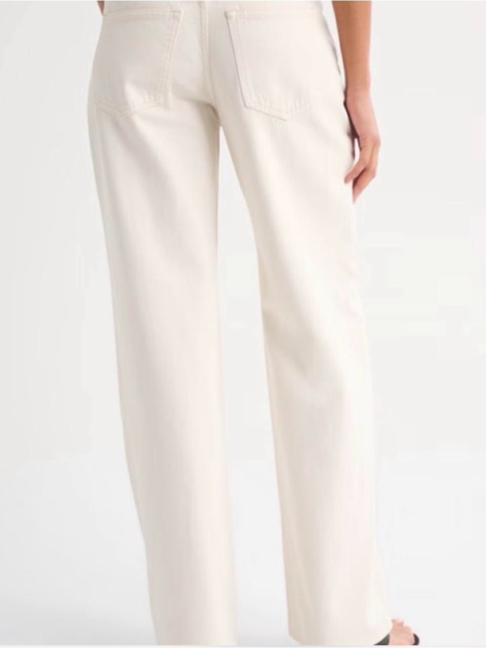 Abercrombie & Fitch Women's Straight-Leg Jeans in Off-White